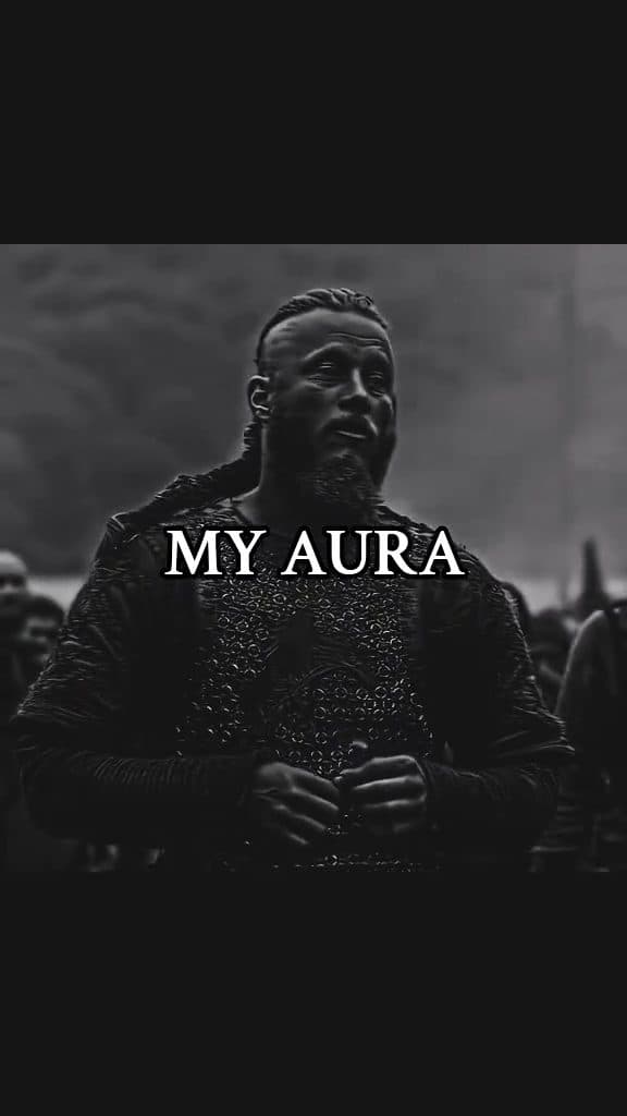 Aura en pose Libre