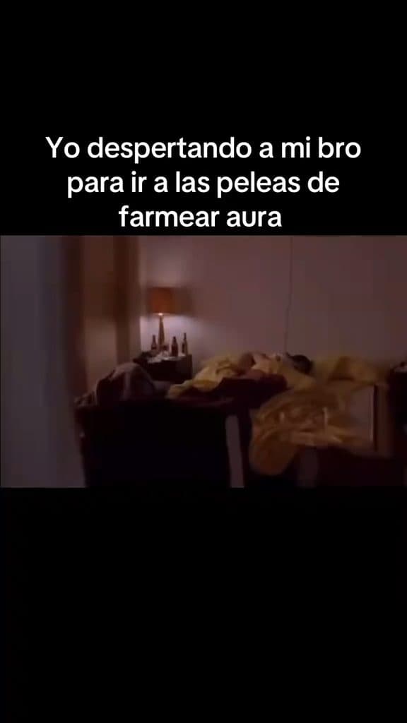 Aura en pose Libre